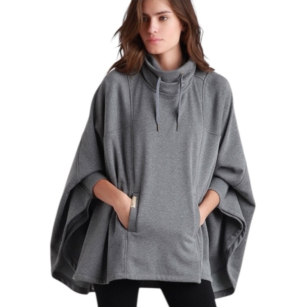 UGG Gray Pichot poncho super soft High neck Layering XS/S